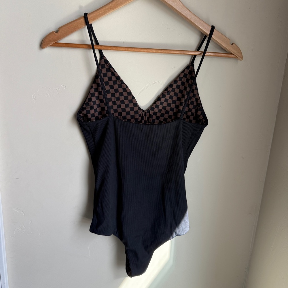 Mai One-piece ribbed bodysuit - Picture 6 of 8